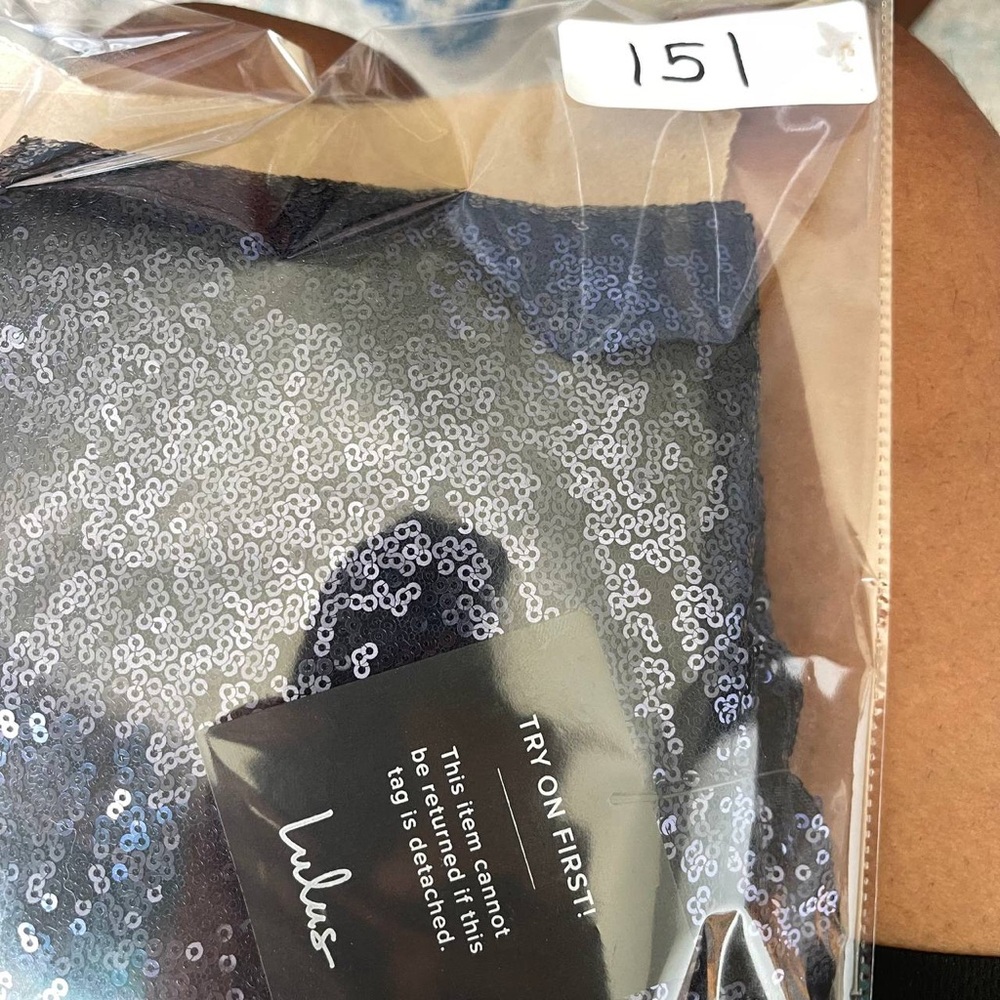 Lulu’s NWT Light Up the Night Navy Sequin Shift Dress Sz XS Swiftie Era Tour Y2K - Picture 7 of 10